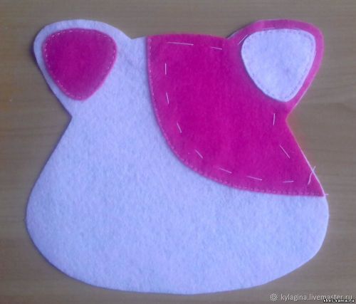 Наметка выкройки крупной сметочной строчкой